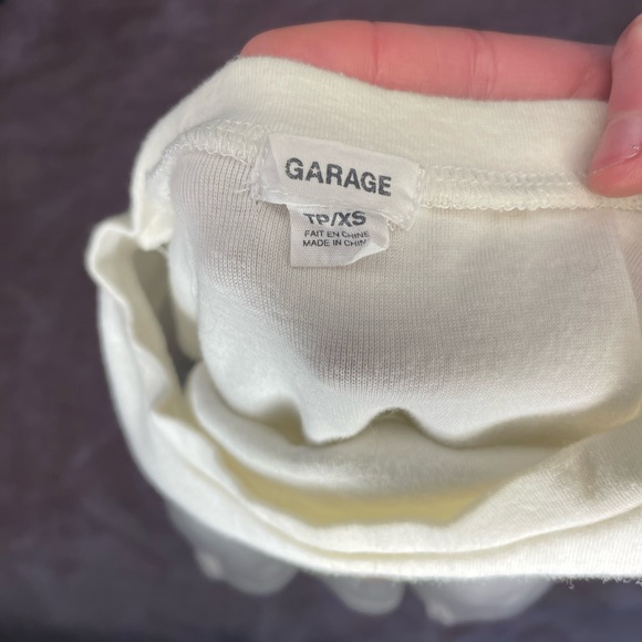 Cropped Garage Tee ♡ Size XS - Picture 2 of 2